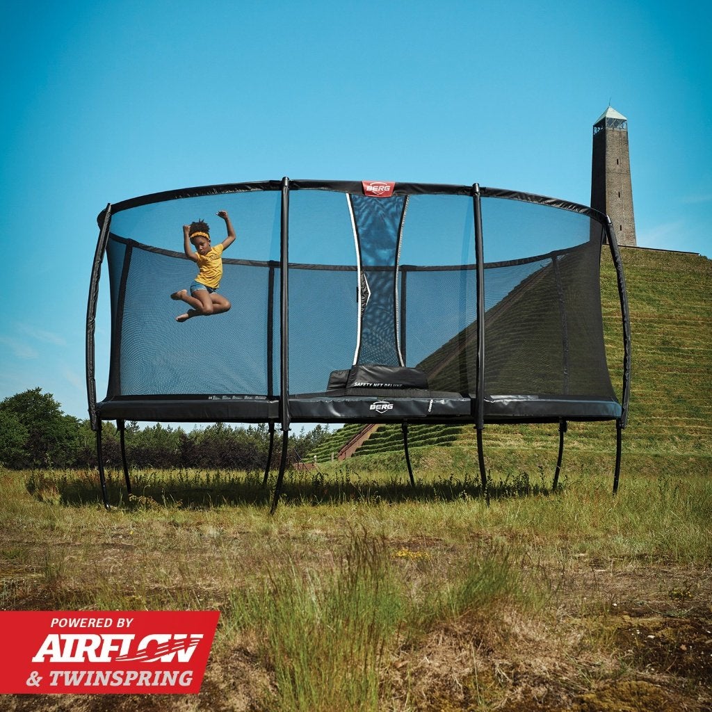 BERG Grand Champion Trampoline 520x345 Deluxe  - Showmodel, Verzenden, Zo goed als nieuw