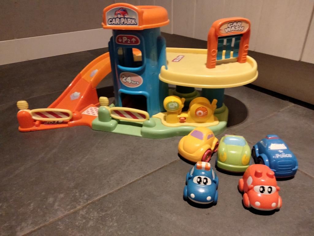 Carwash, car park, benzinepomp, speelgoed, Ophalen, Gebruikt