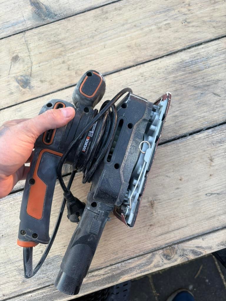 Worx schuurbandmachine, Doe-het-zelf en Verbouw, Gereedschap | Schuurmachines, Ophalen, Zo goed als nieuw, Minder dan 600 watt