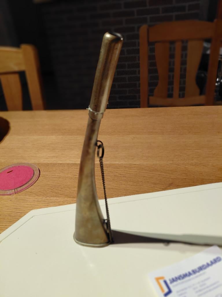 Jachthoorn met ketting  25 cm., Ophalen, Koper
