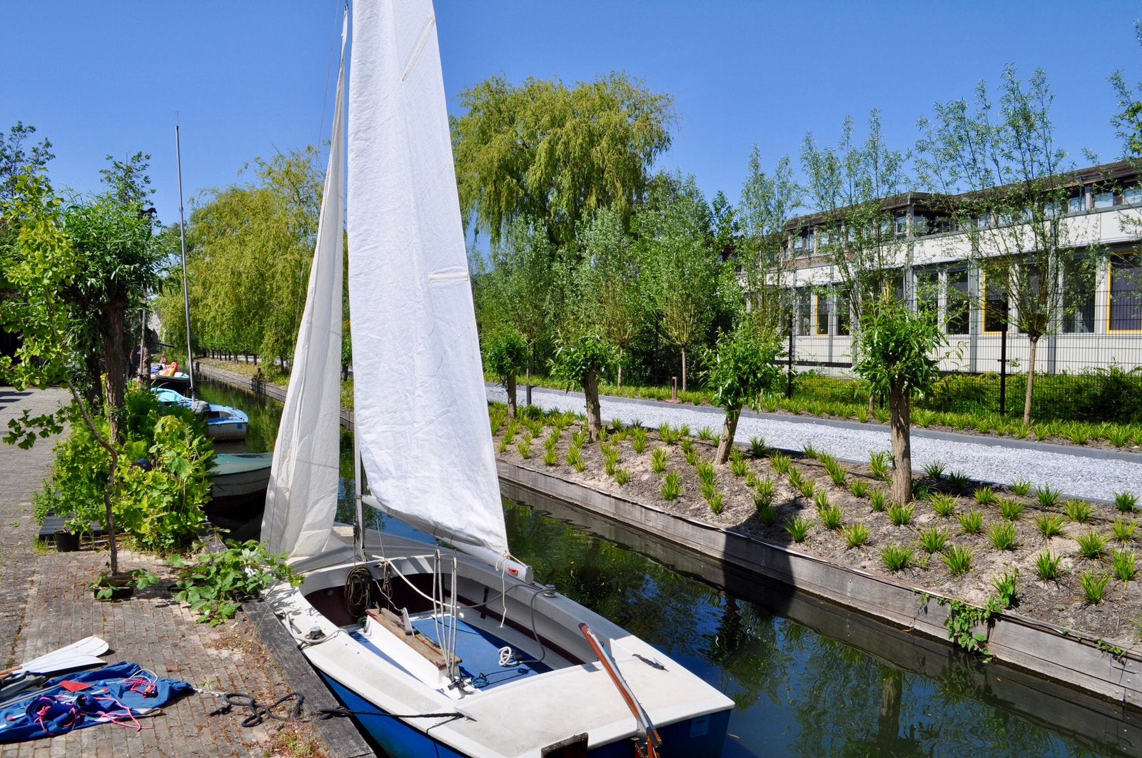 Volksboot 480, opknapper, wit-blauw, zonder motor, Watersport en Boten, Ophalen, Gebruikt, Overige typen, Minder dan 15 m²