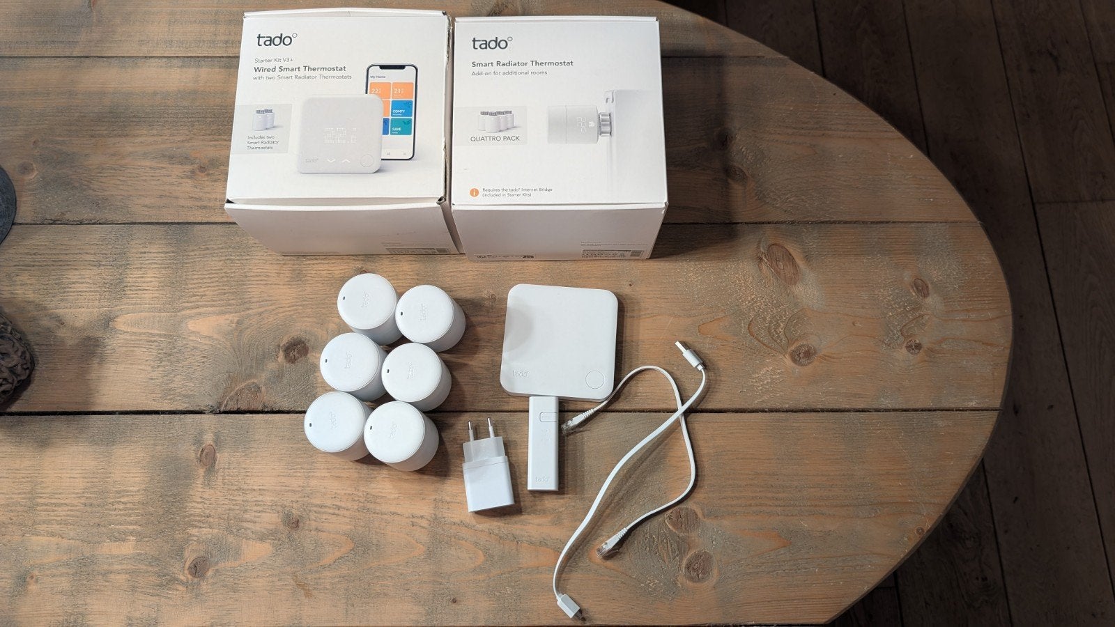Tado Slimme Thermostaat V3+ 6 Radiatorthermost, Ophalen of Verzenden, Slimme thermostaat, Zo goed als nieuw