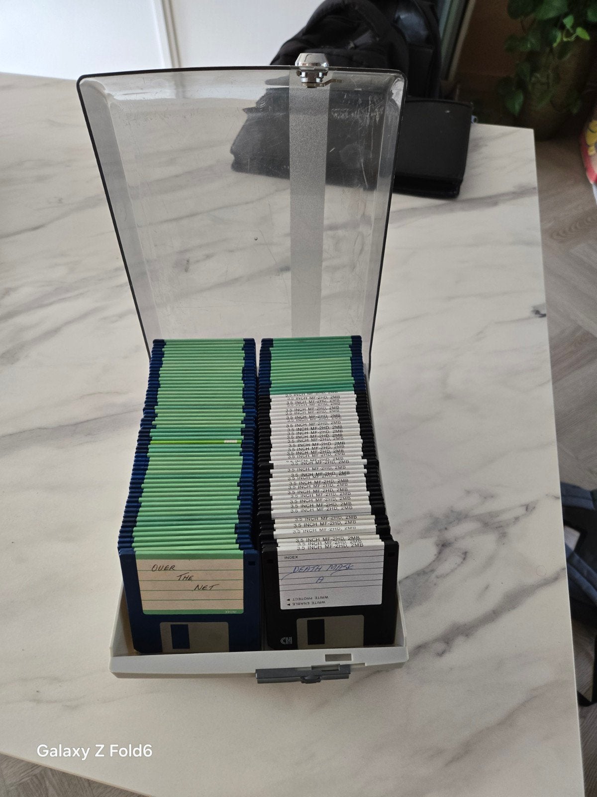 Diskettebak met Amiga Software - 3.5" DS/DD Disketten, Ophalen, Gebruikt