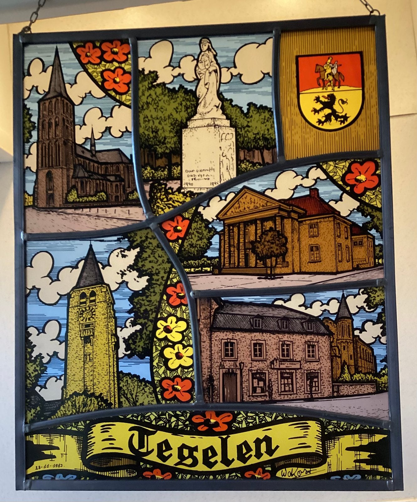 Glas in lood raamhanger. Gemeente Tegelen, Ophalen of Verzenden, Zo goed als nieuw, Glas in lood, Minder dan 80 cm