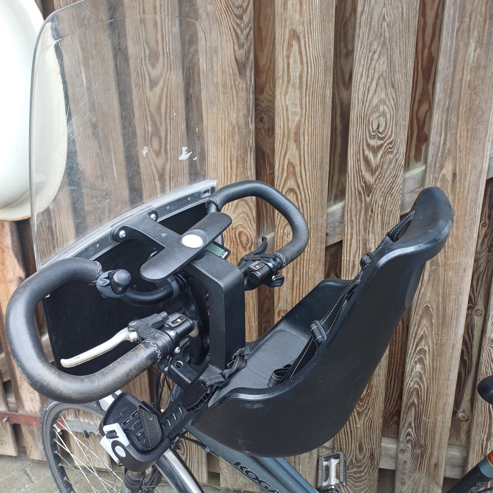 Fietsstoeltje voor met windscherm, Ophalen, Gebruikt, 0 t/m 13 kg, Voorzitje