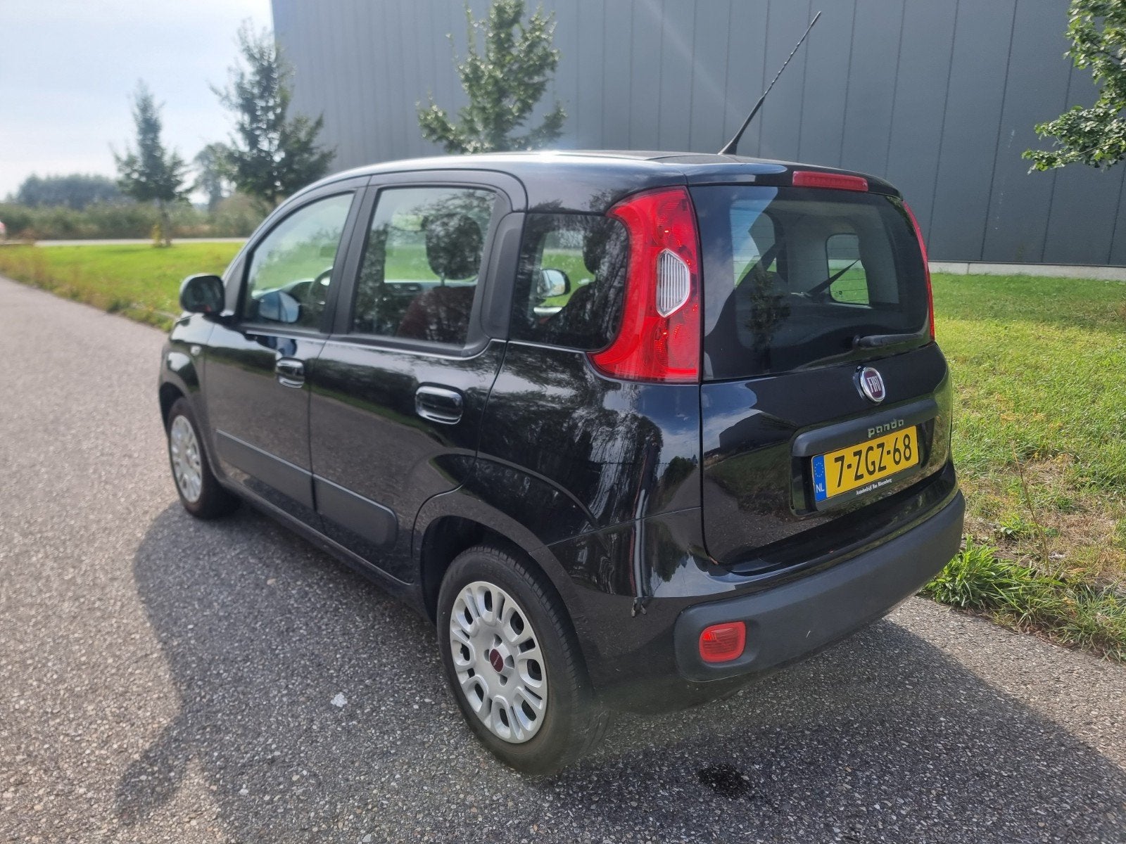 Fiat Panda 0.9 Twinair 2014 airco 121dkm, Voorwielaandrijving, Stof, Panda, Zwart