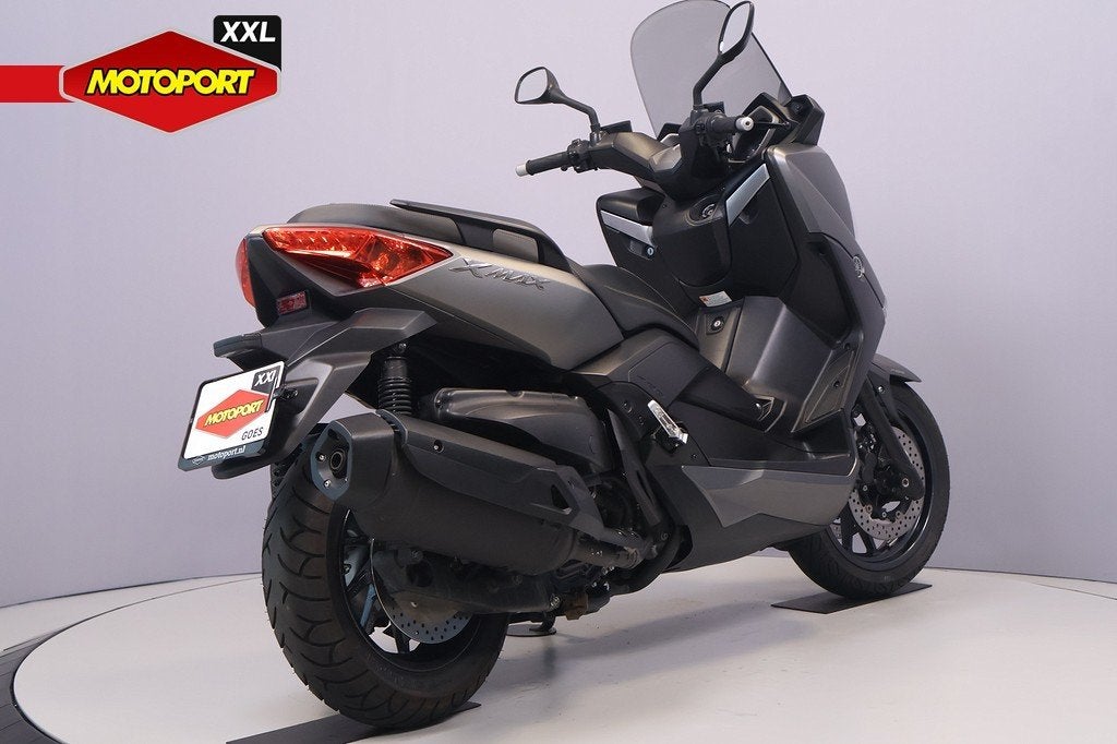 Yamaha X MAX 400, Scooter, Bedrijf