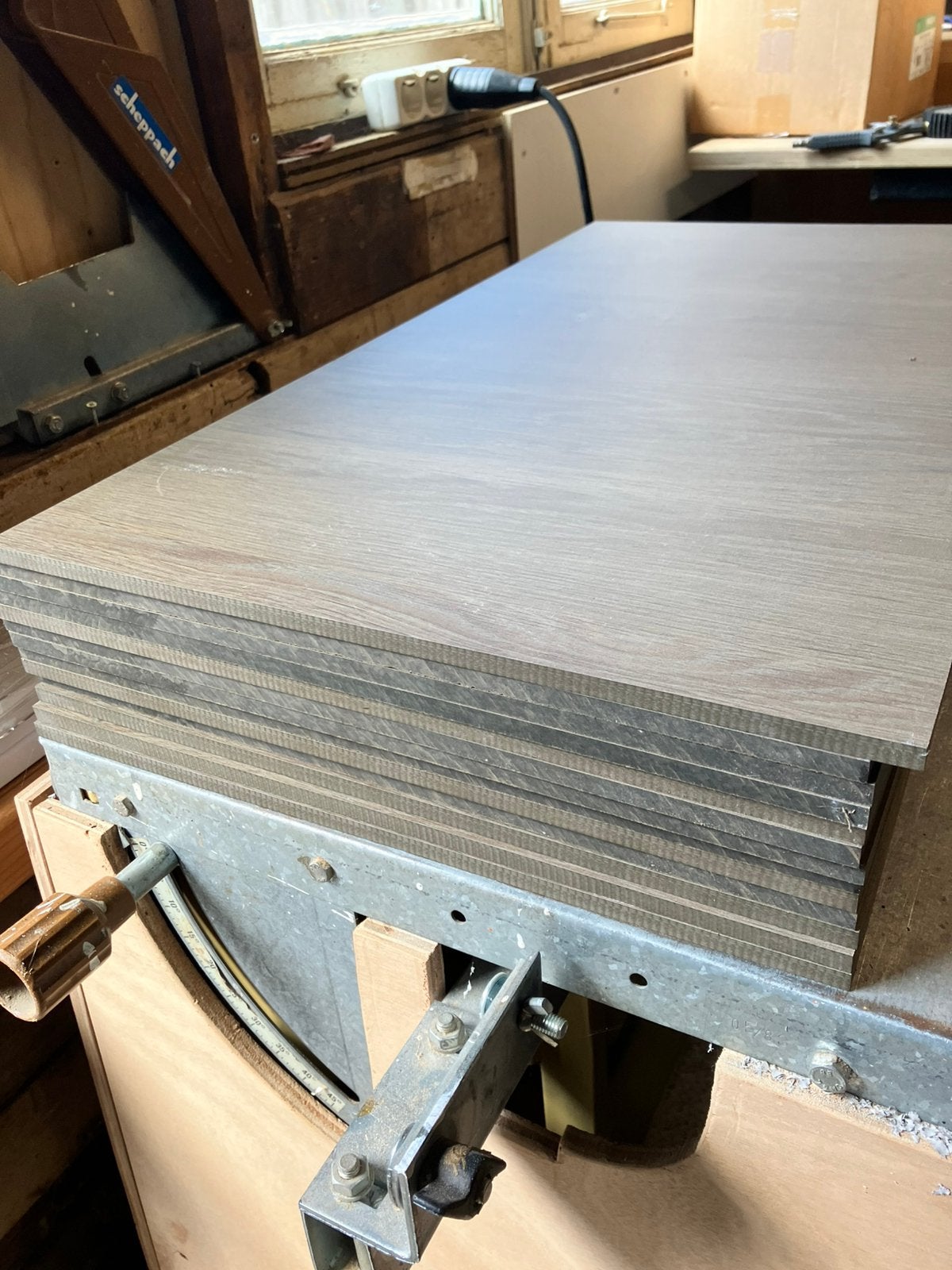 Mooie trespa wooddecor reststukken, Doe-het-zelf en Verbouw, Ophalen, Nieuw, Overige materialen, Minder dan 20 mm