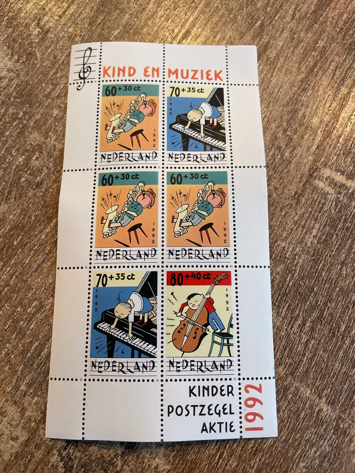 Nederland Kinder Postzegel Aktie 1992 - Kind en Muziek, Ophalen of Verzenden, Na 1940, Postfris
