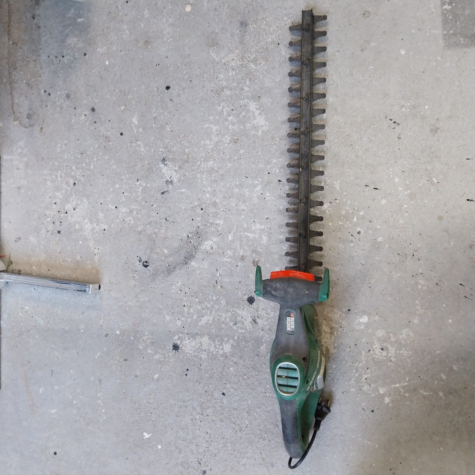 Black & Decker heggenschaar 500W, 60cm werkblad - Gebruikt, Tuin en Terras, Ophalen, Gebruikt, Elektrisch, Black & Decker