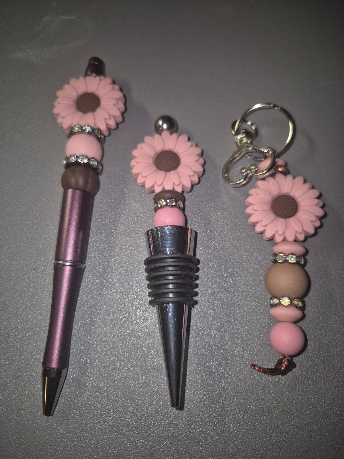 Leuke set pen, wijnstopper en sleutelhanger, Ophalen of Verzenden, Nieuw