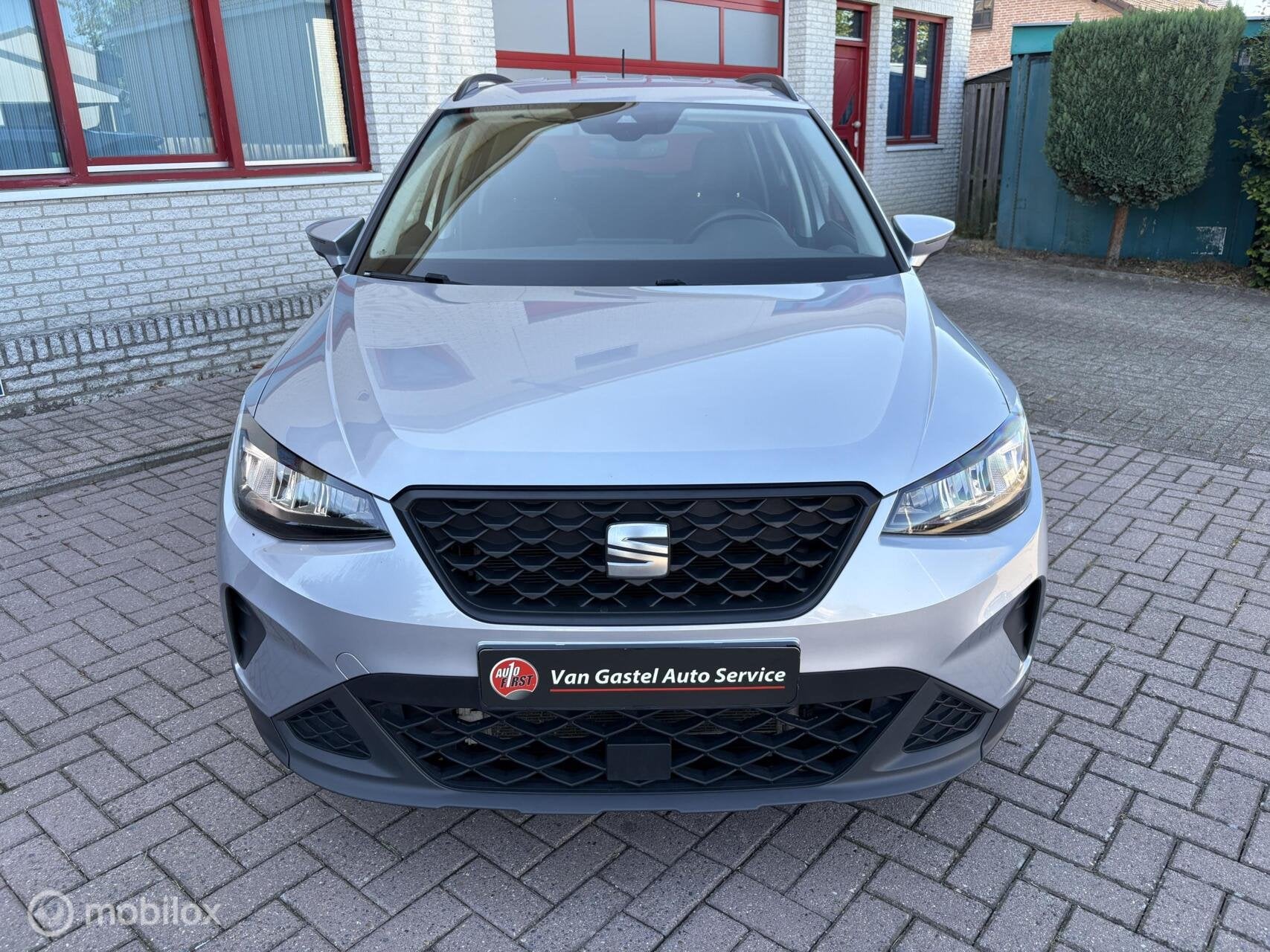 Seat Arona 1.0 TSI Style Business Connect, Auto's, Seat, Stof, Gebruikt, Automatische klimaatregeling, Bedrijf