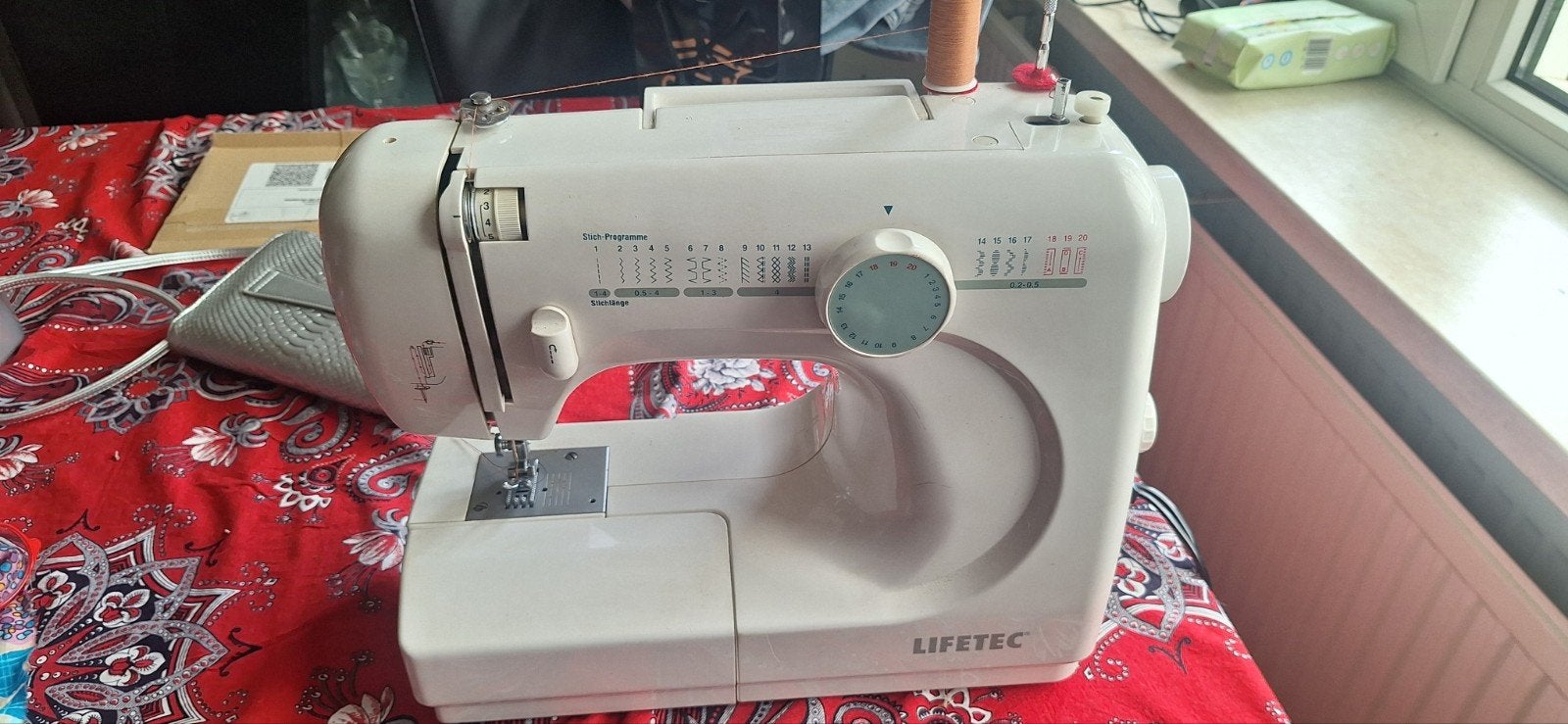 Naaimachine Lifetec LT8709 - Wegens overcompleet, Ophalen, Gebruikt, Naaimachine, Overige merken