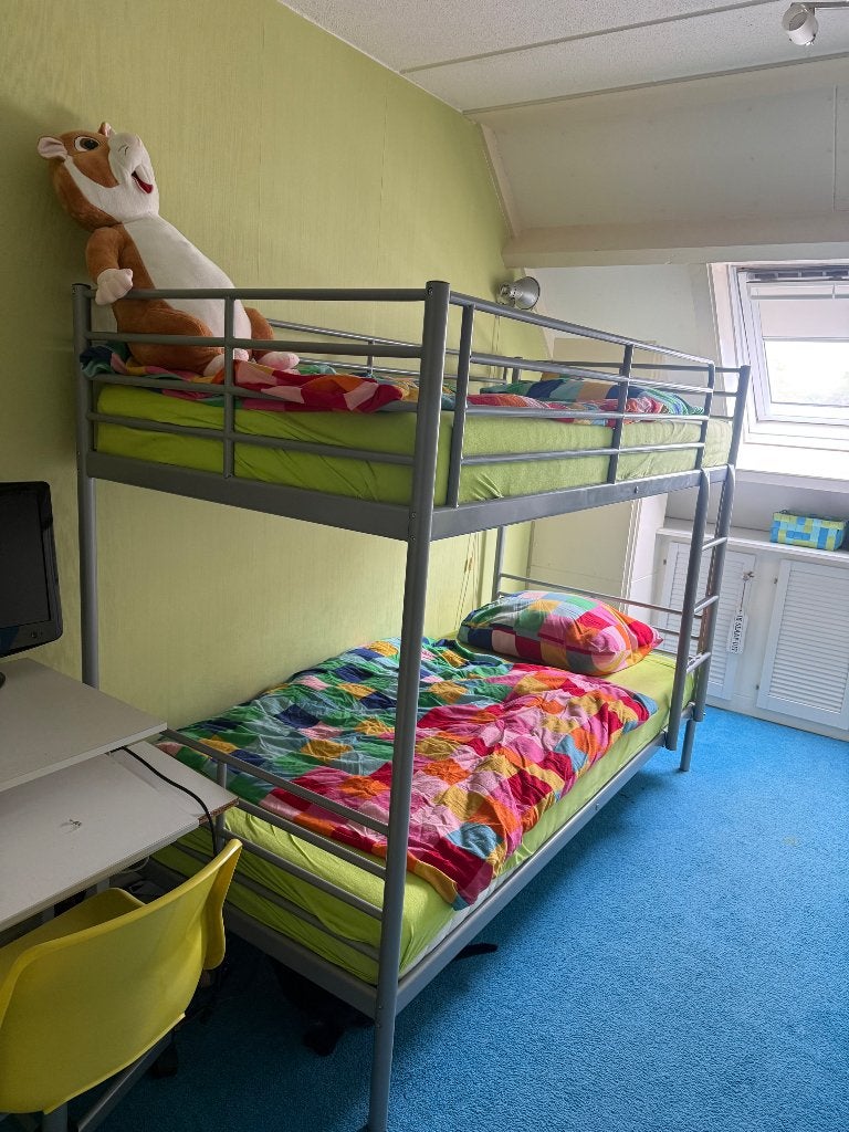 IKEA SVÄRTA Stapelbed (90x200), Ophalen, Gebruikt, 90 cm, 160 tot 180 cm
