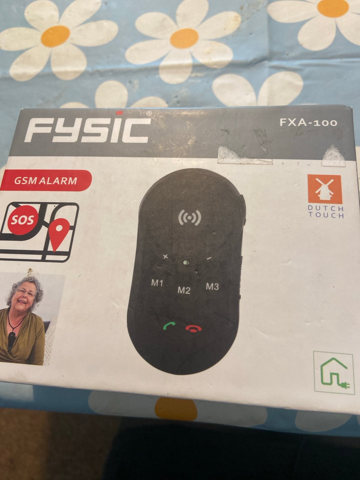 Fysic FXA-100 GSM Alarmtelefoon - SOS Alarm, Ophalen of Verzenden, Zo goed als nieuw