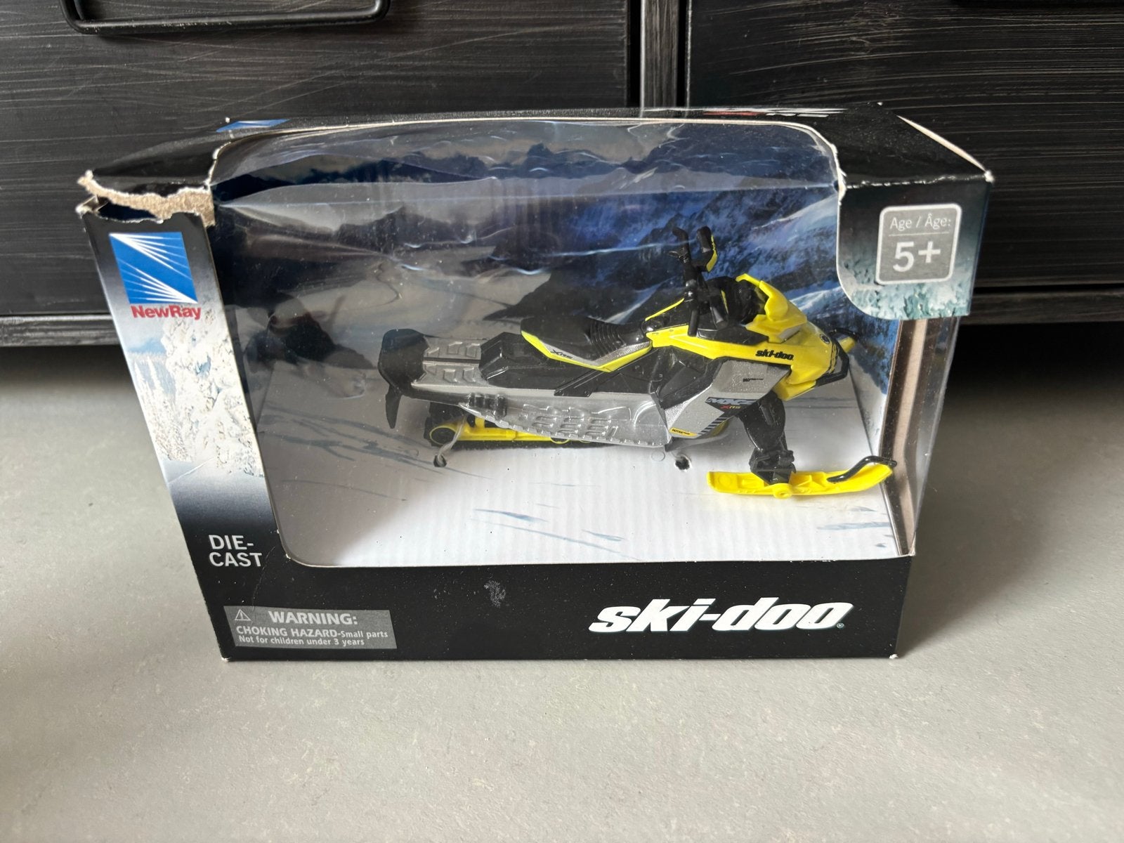 NewRay Ski-Doo MX Z X-RS 800R Die-Cast Sneeuwscooter, Ophalen of Verzenden, Nieuw