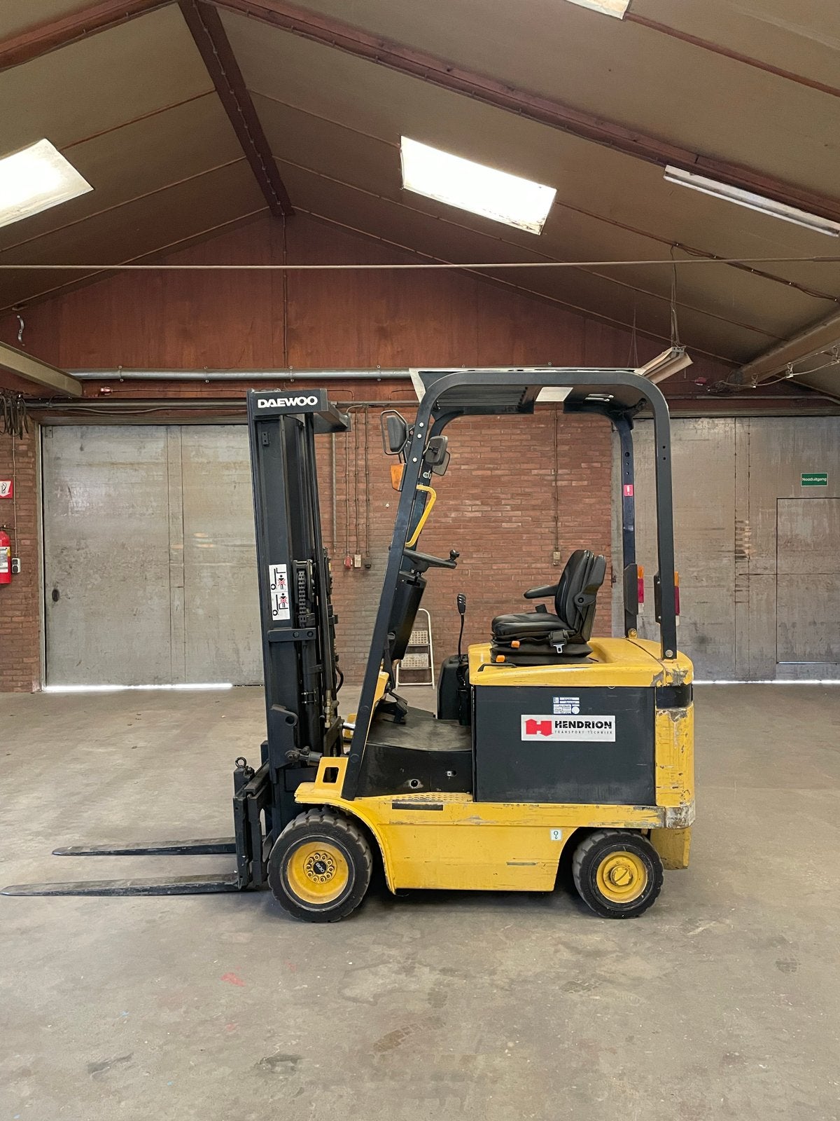 Daewoo BC25 Elektrische Heftruck - 2500 kg hefcapaciteit, Zakelijke goederen, 2000 tot 3000 kg, Ophalen, Elektrisch, Heftruck