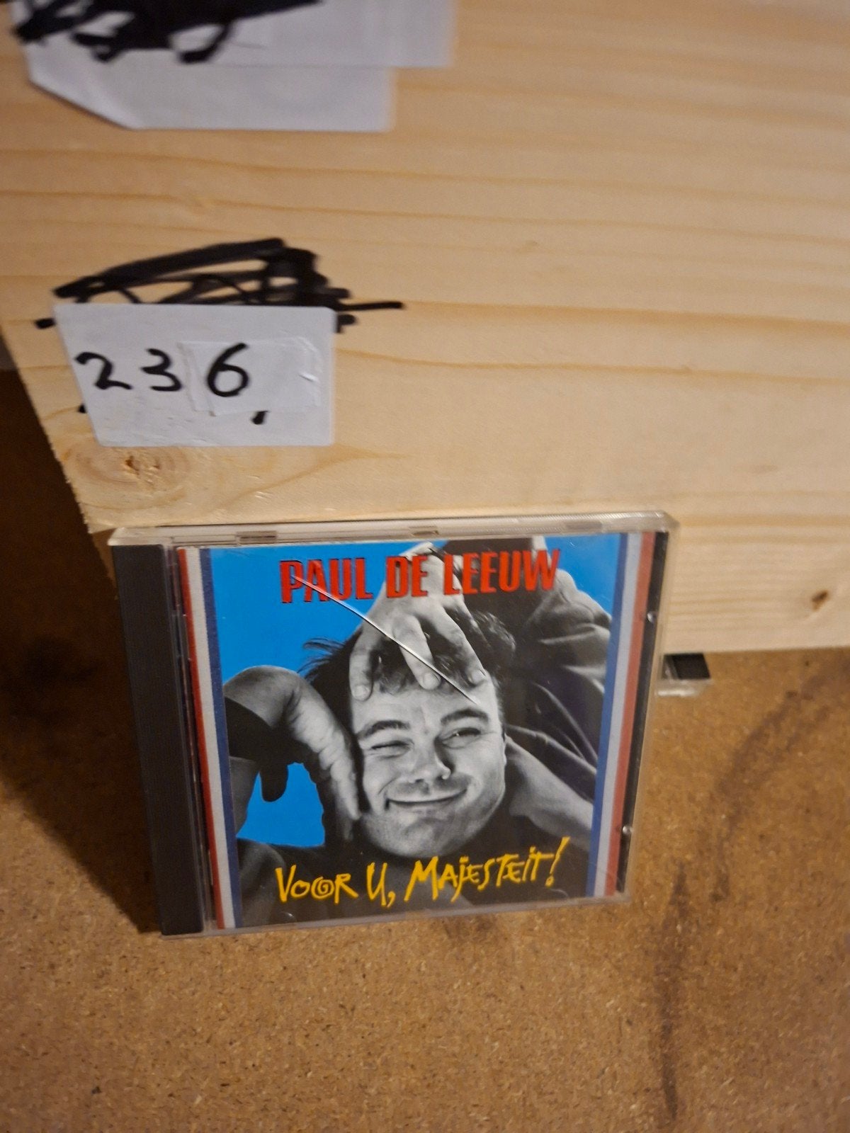 Paul de Leeuw - Voor U, Majesteit! CD, Ophalen of Verzenden, Gebruikt, Cabaret of Kleinkunst, Album