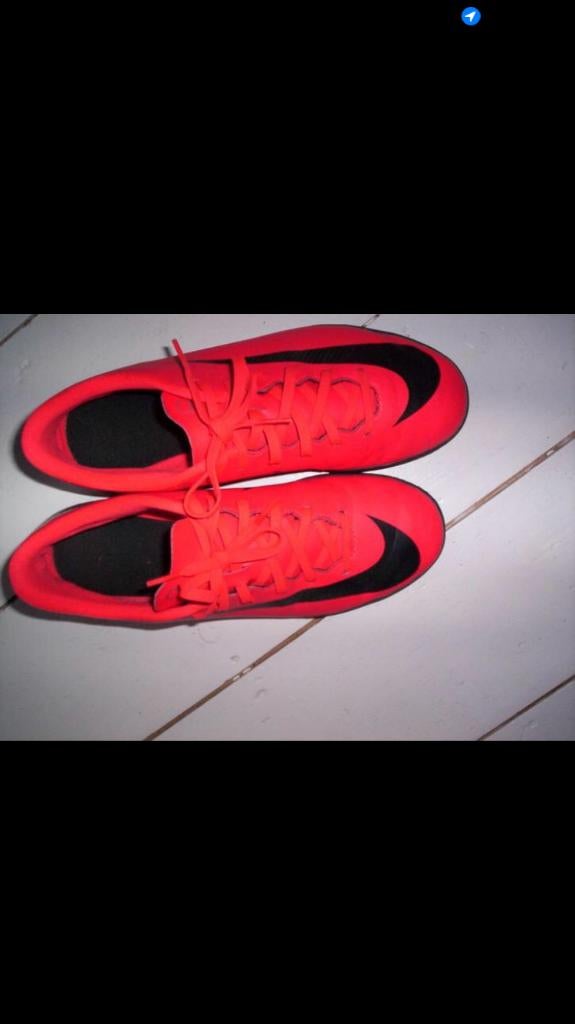 NIKE SNEAKERS oranje, maat 41, Cristian Ronaldo zgan, Nike, Oranje, Ophalen of Verzenden, Sneakers of Gympen
