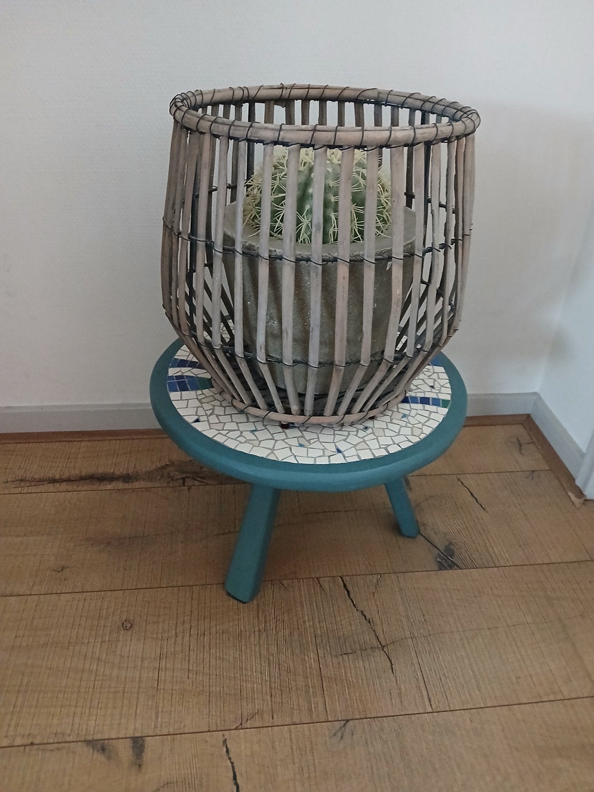 vintage mozaïek plantentafel met plant., Ophalen, Hout