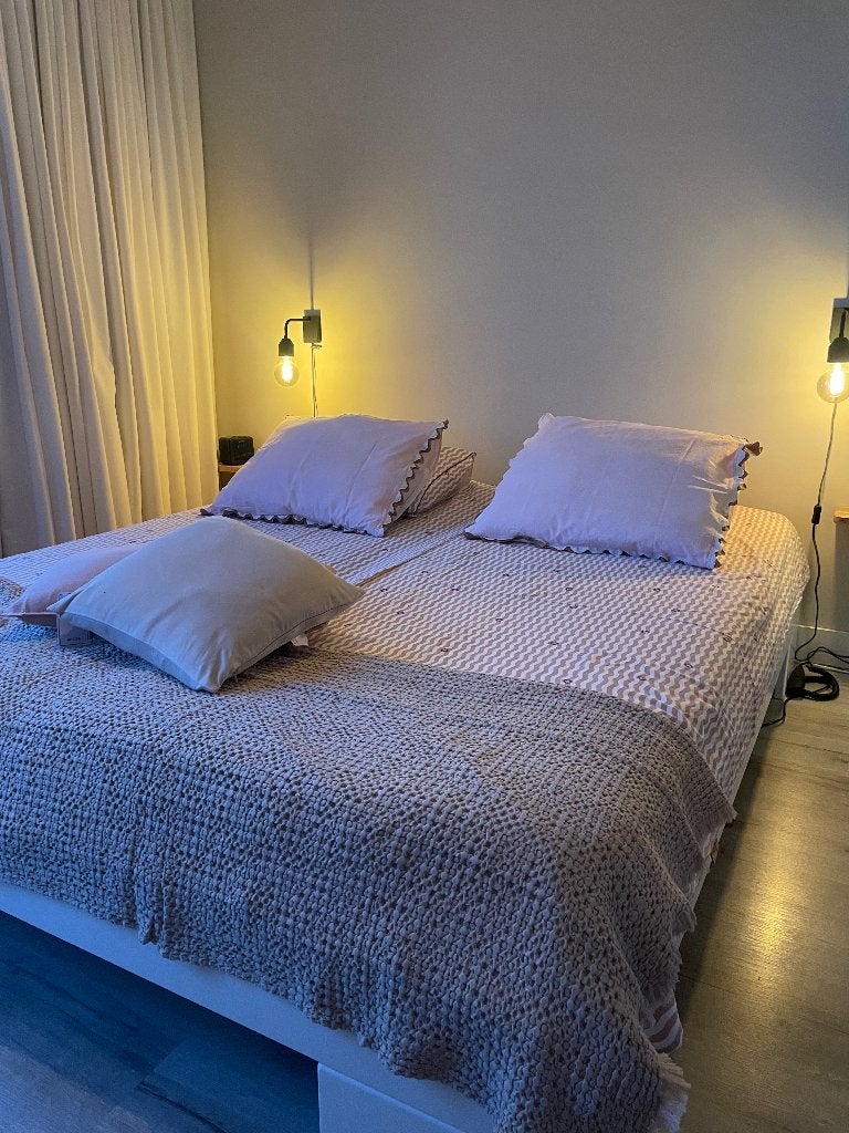 2 persoonsbed, Ophalen, Tweepersoons, 180 cm, Hout