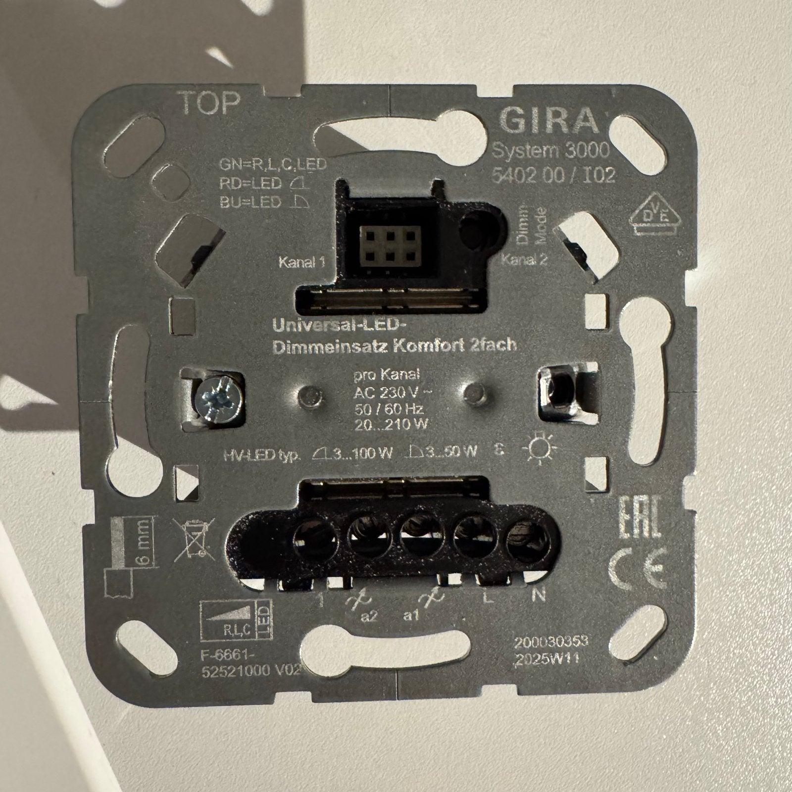 Gira System 3000 Universele LED dimmer basiselement Komfort, Ophalen of Verzenden, Nieuw, Schakelaar