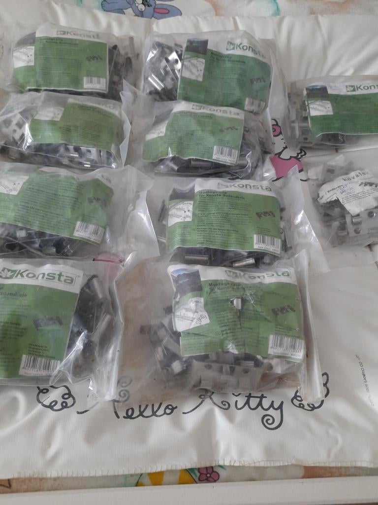 Konsta montage klemmen.Clips voor composiet vlonderplanken., Ophalen of Verzenden, Nieuw, Overige materialen