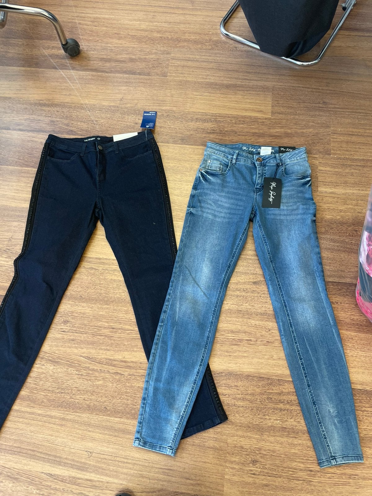 Spijkerbroeken maat 40 NIEUW, Ophalen of Verzenden, Nieuw, Blauw