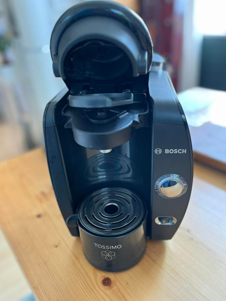 Bosch Tassimo koffiezetapparaat cups, Koffiepads en cups, Overige modellen, Ophalen of Verzenden, Zo goed als nieuw