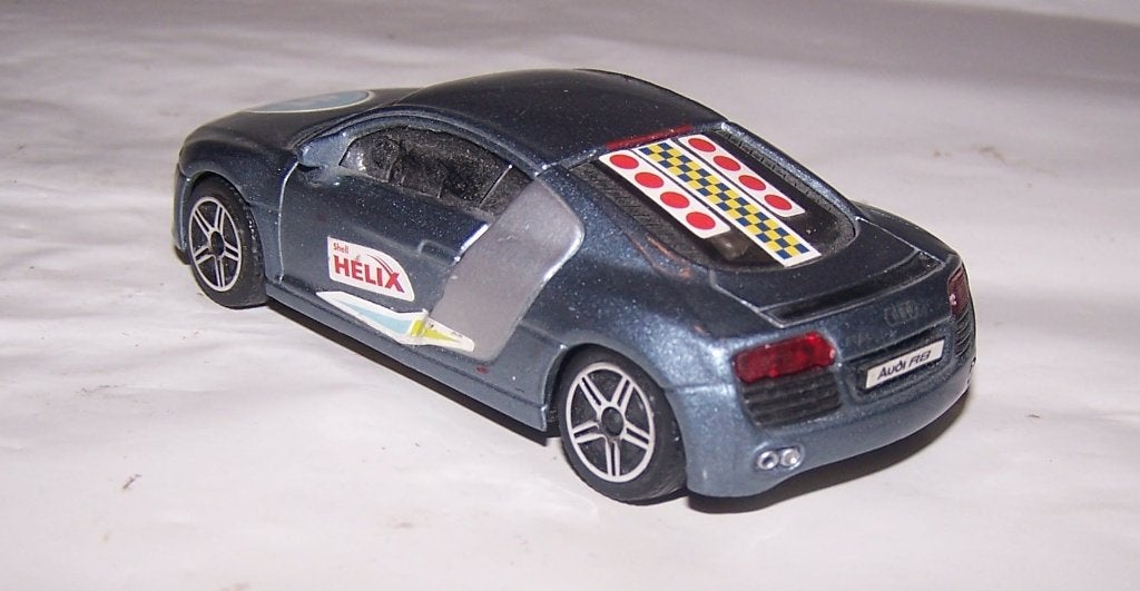 Bburago Audi R8. 1/43. Nieuwstaat., Ophalen of Verzenden, Zo goed als nieuw, Auto, Overige merken