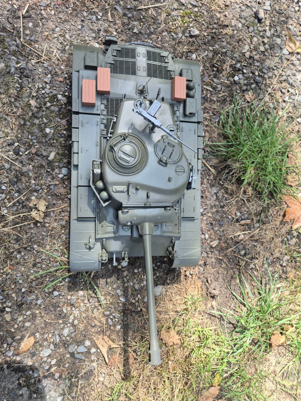 RC Tank M41 Walker Bulldog - Zo goed als nieuw, Elektro, Auto offroad, Ophalen of Verzenden, Zo goed als nieuw
