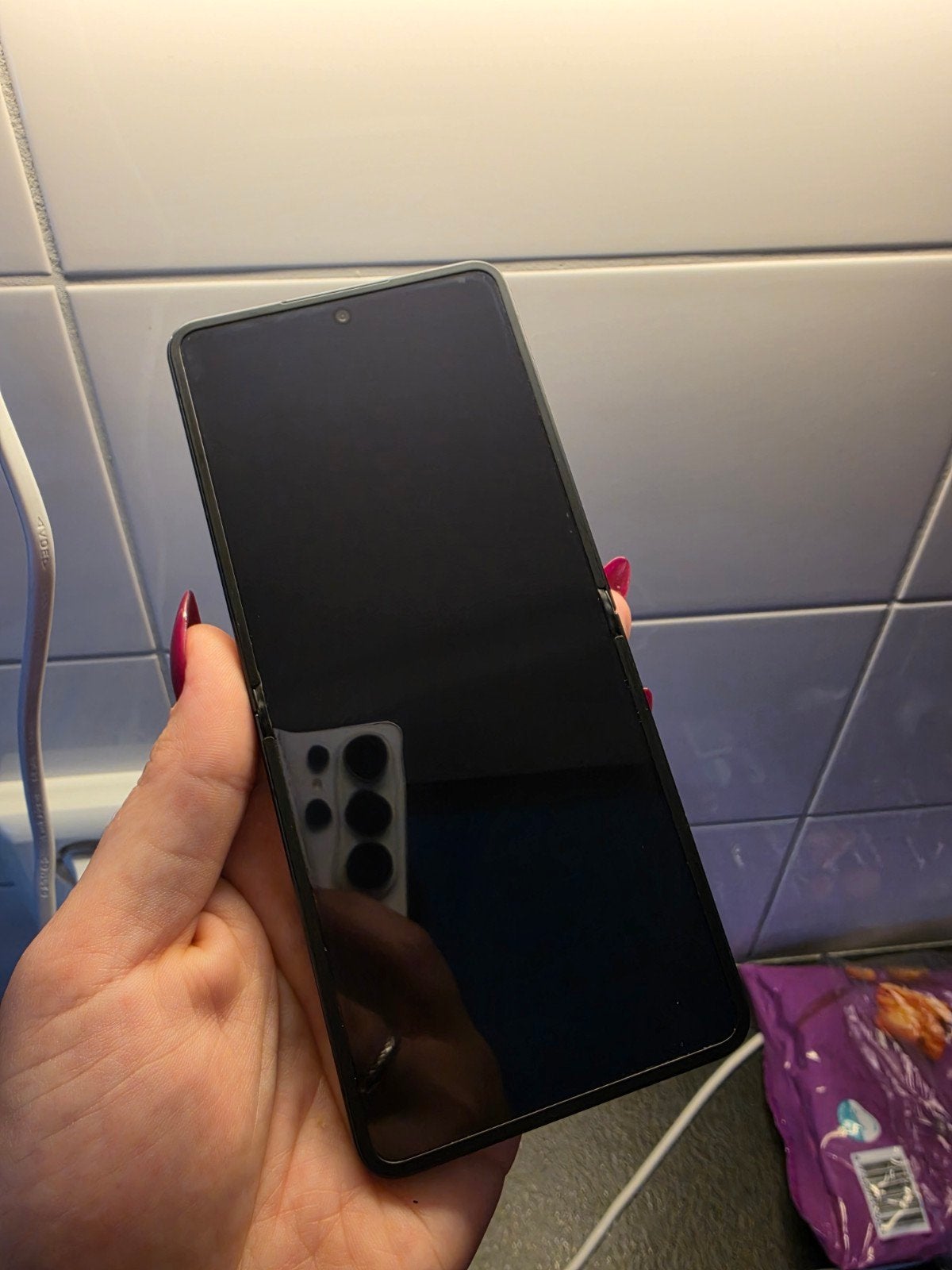 Foto 2 van Samsung Galaxy Z Flip 7 256GB Zwart - Zo goed als nieuw