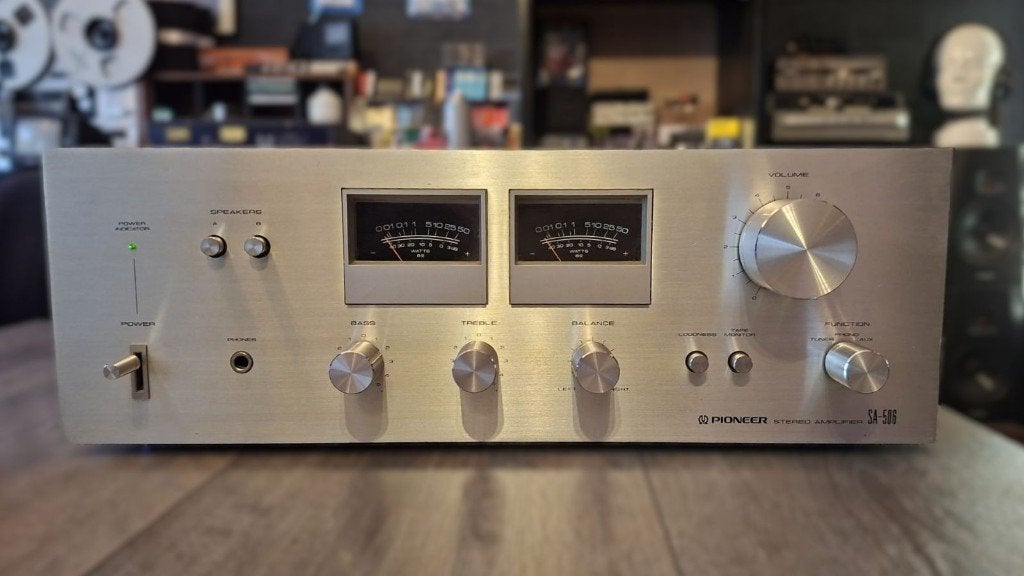 Pioneer SA-506 | Jaren '70 Stereo Versterker | MÉT PHONO, Gebruikt, MÉT PHONO | VU-METERS | JAREN '70 STEREOVERSTERKER, Ophalen of Verzenden