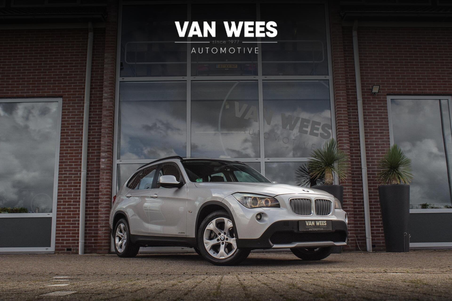 BMW X1 xDrive28i Executive | 2e eigenaar | Grootlichtassiste, Euro 5, Gebruikt, Zwart, 2996 cc