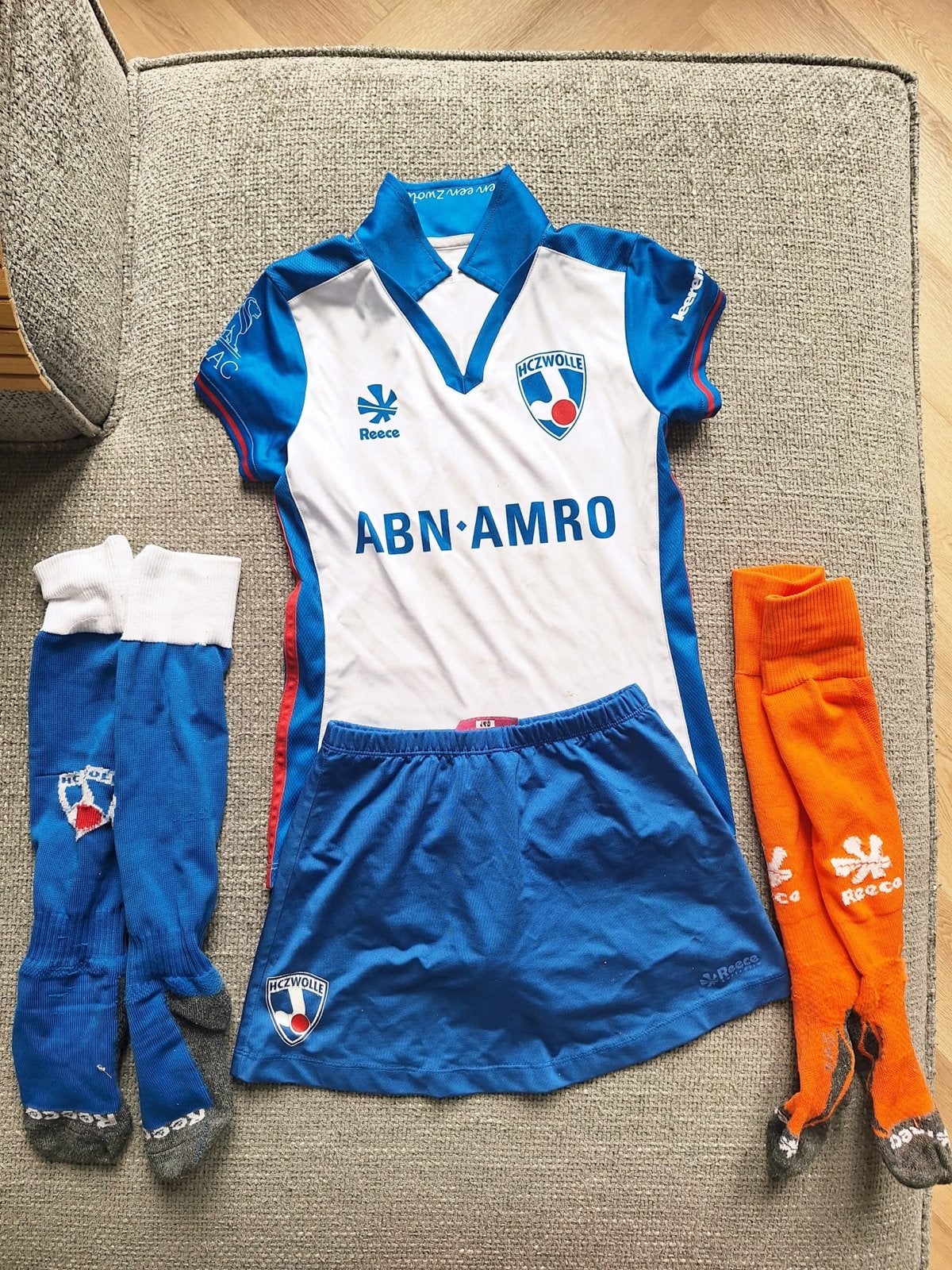 HC Zwolle hockey tenue (shirt, rokje, sokken), Ophalen, Gebruikt, Kleding