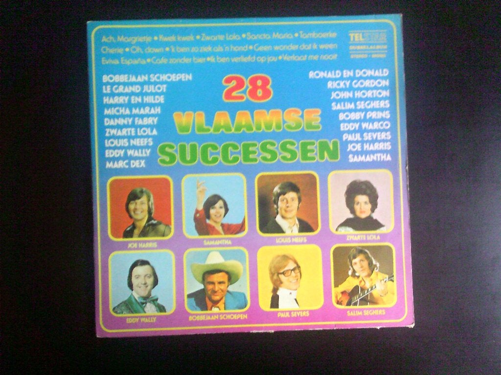 Foto 14 van volle platenkoffer met nederlandse lp,s