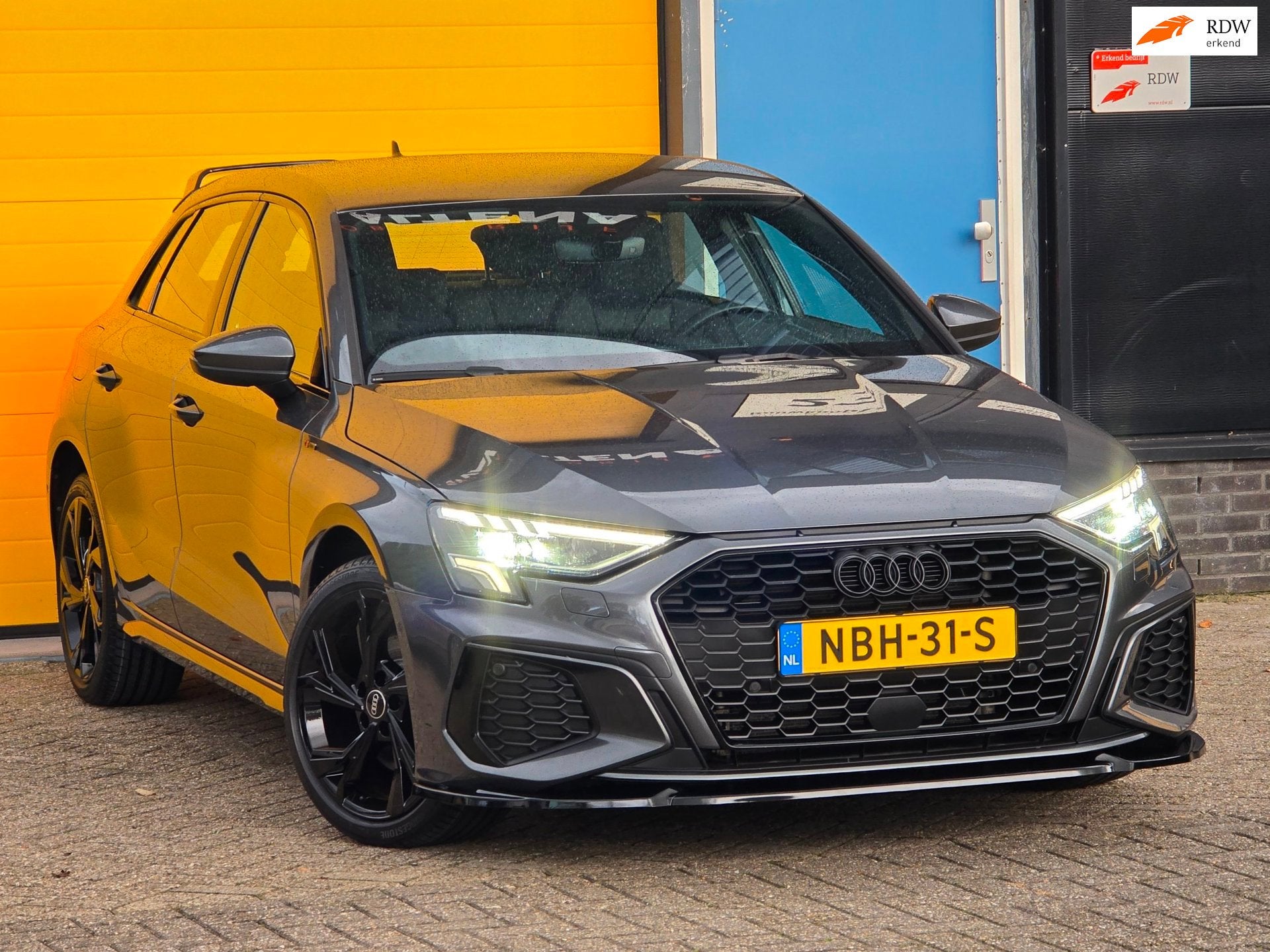Audi A3 Sportback 40 TFSI e RS3 Look / B & O / Acc / Lane As, Auto's, 1525 kg, Gebruikt, Euro 6, 4 cilinders