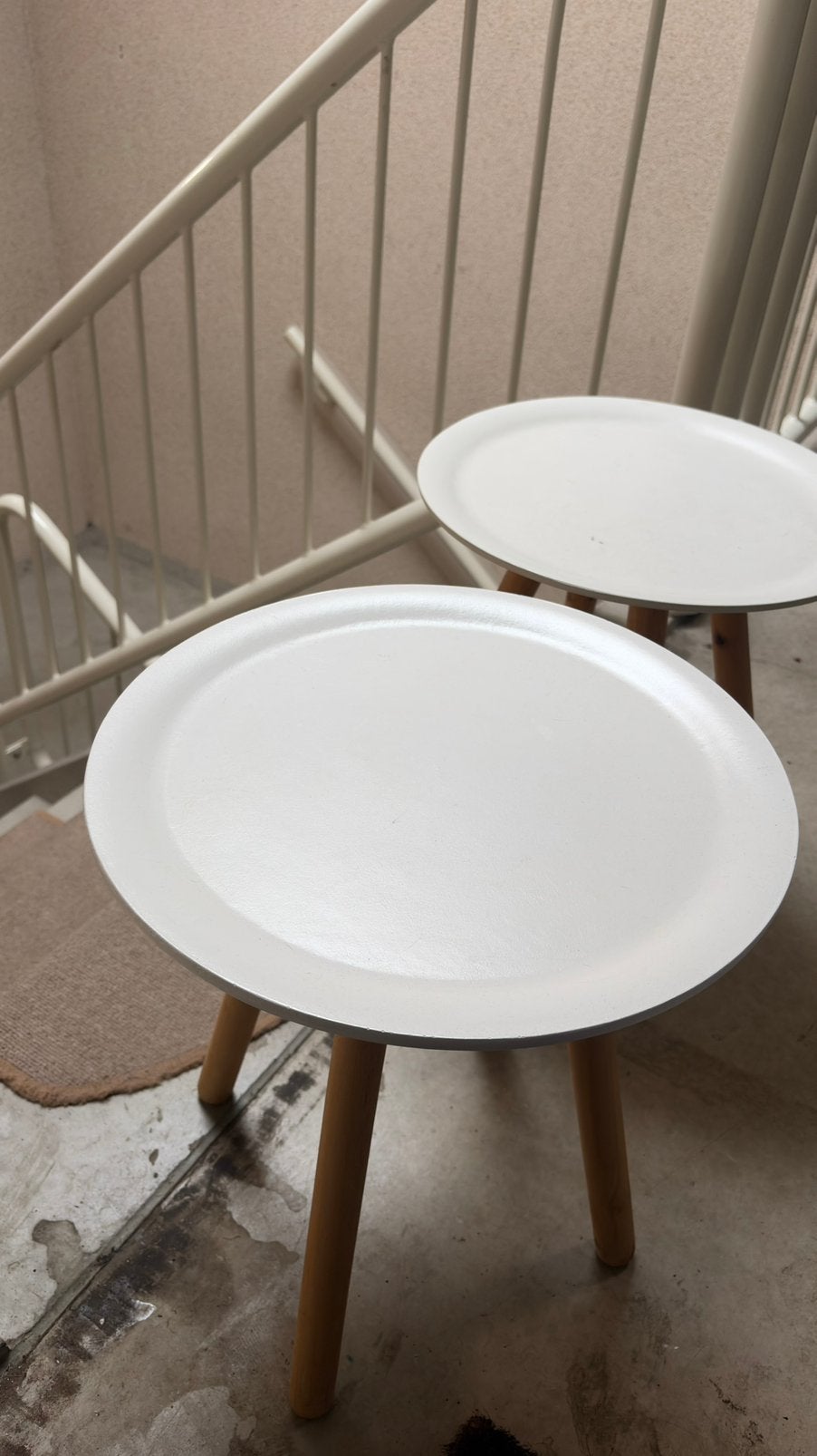 Set tafeltjes nachtkastjes bijzettafels, Minder dan 55 cm, Rond, Zo goed als nieuw, Ophalen