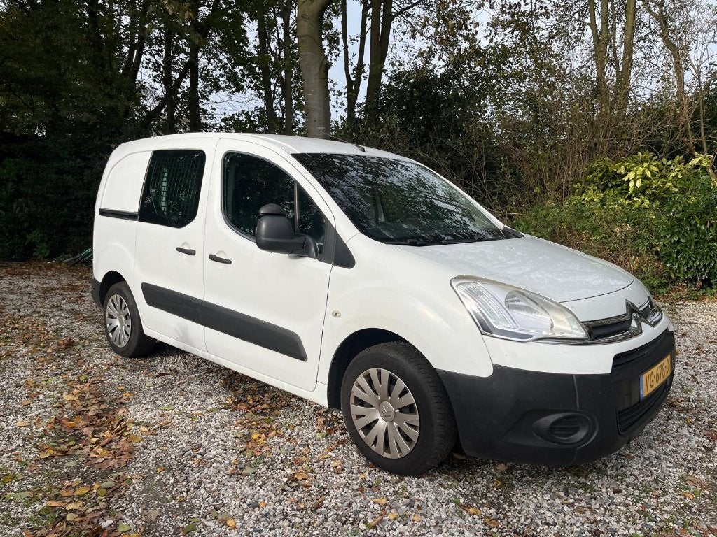 Citroën Berlingo 1.6 HDI 66KW 2013, Auto's, 21 km/l, Euro 5, Zwart, Citroën