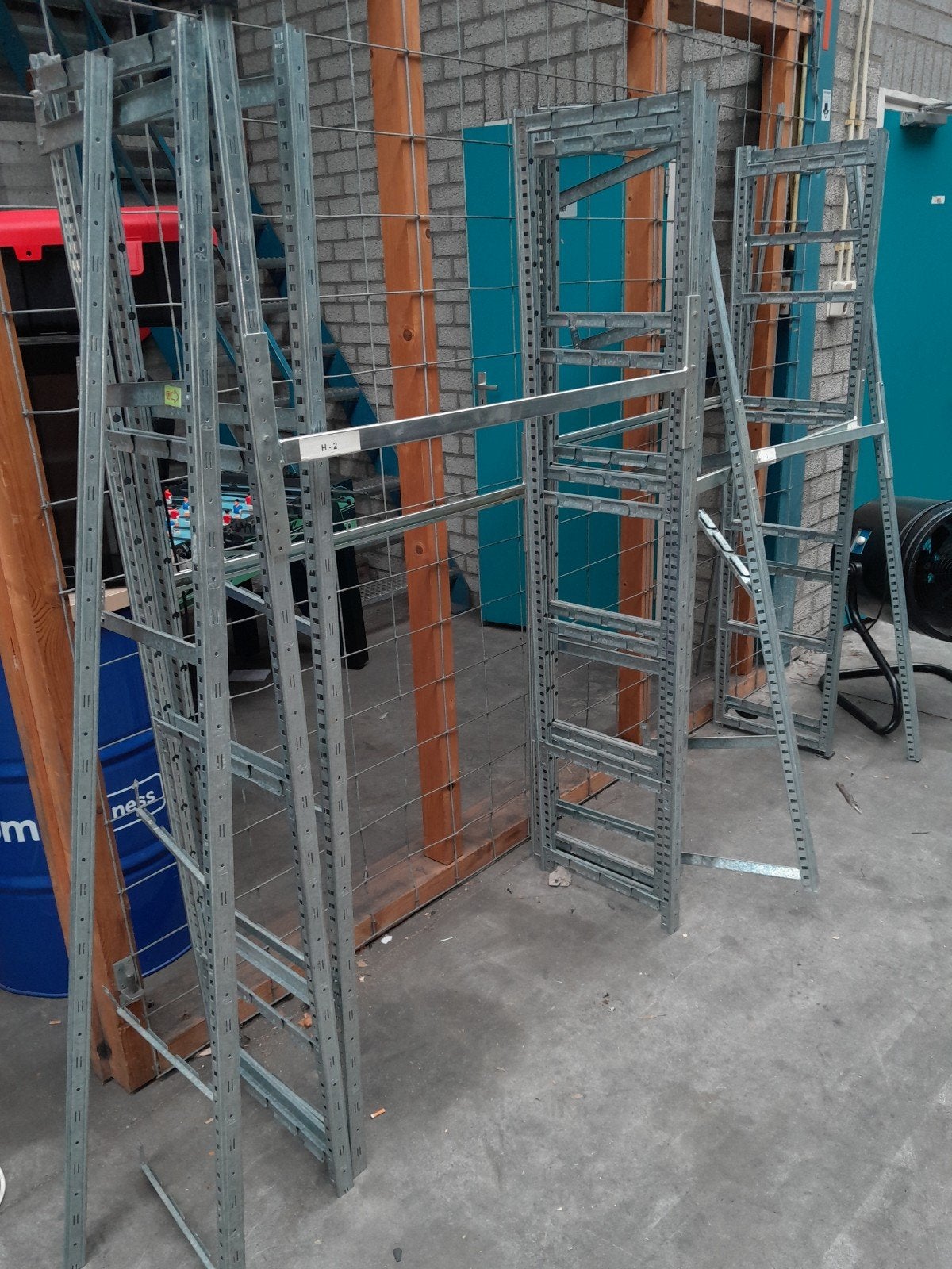 Legbordstelling / Stellingkast, Ophalen