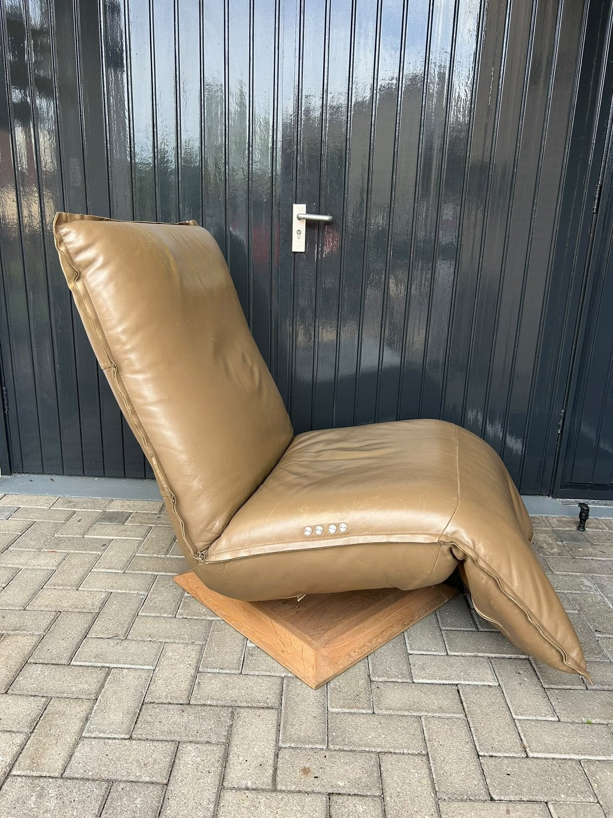Elektrische fauteuil Chill line leer, Huis en Inrichting, Ophalen, Zo goed als nieuw, 75 tot 100 cm, Leer