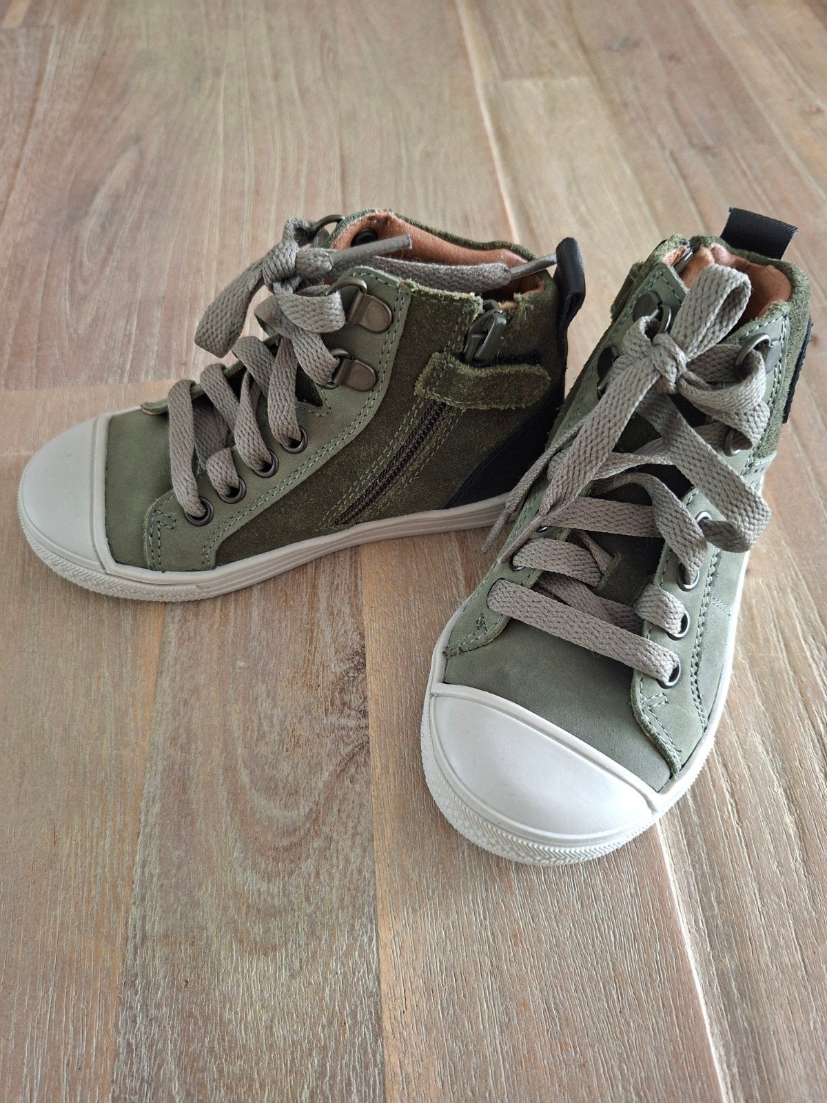 Jongens schoenen groen hoog model braqeez NIEUW, Schoenen, Nieuw, Ophalen of Verzenden, Braqeez