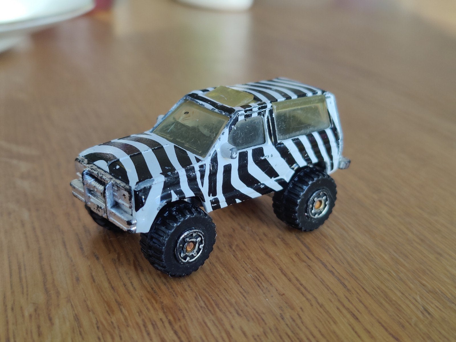 Matchbox Ford Bronco Zebra, Ophalen