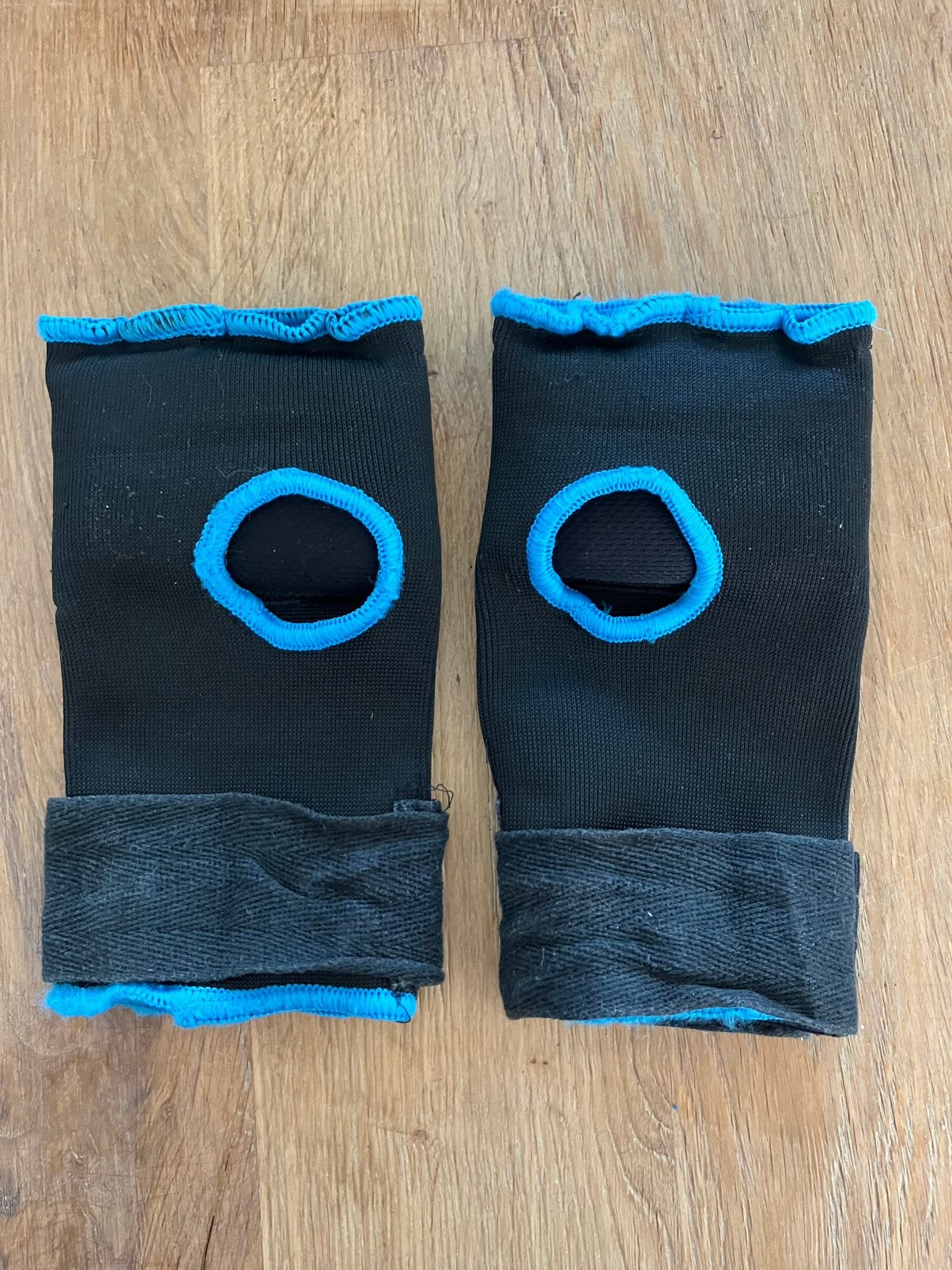 Boksbinnenhandschoenen, Sport en Fitness, Ophalen of Verzenden, Zo goed als nieuw, Boksbinnenhandschoenen