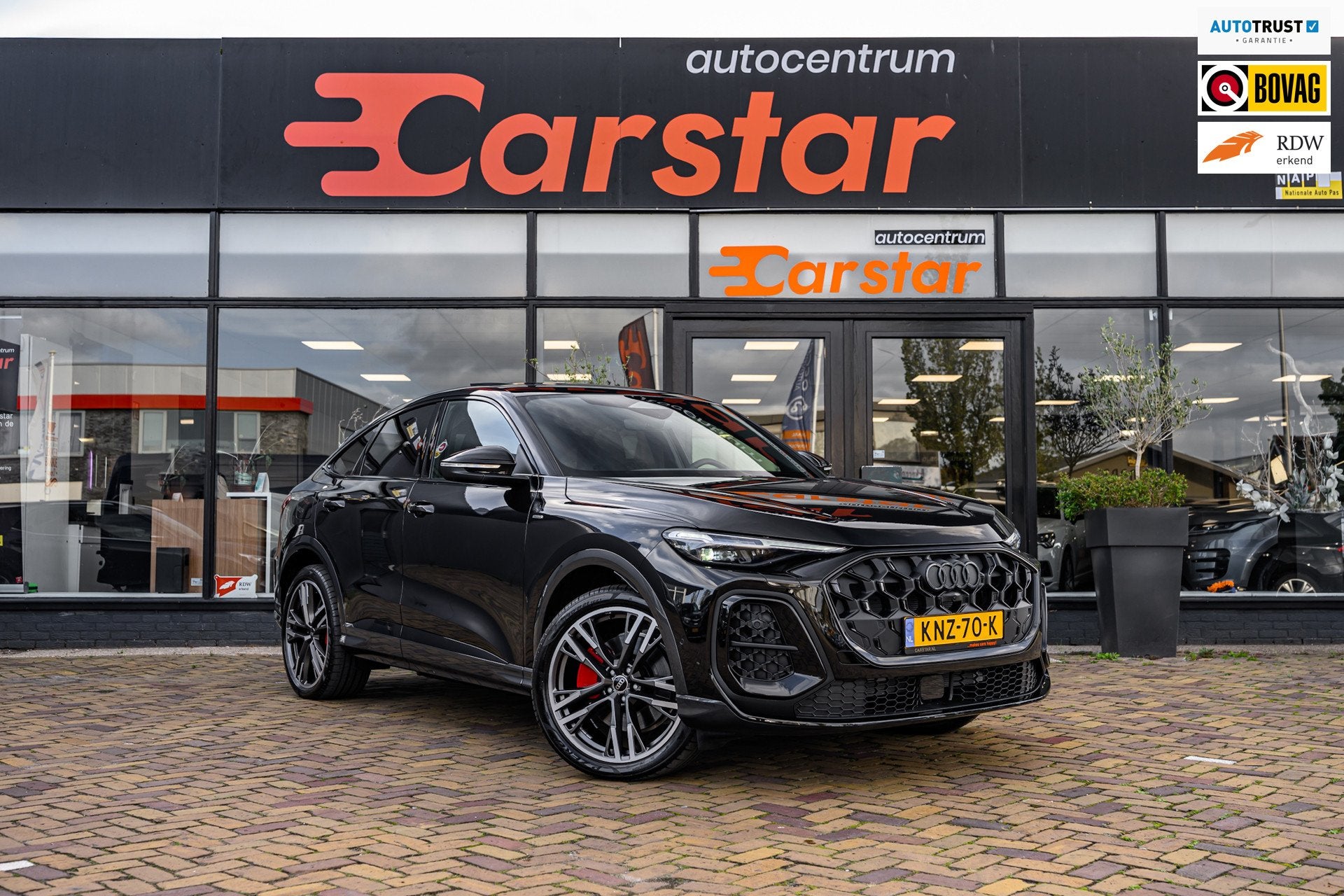 Audi Q5 Sportback 2.0 E-Hybrid 55 quattro 367 pk Pano | 360, Auto's, Dealer onderhouden, 4 cilinders, 38 km/l, Bedrijf