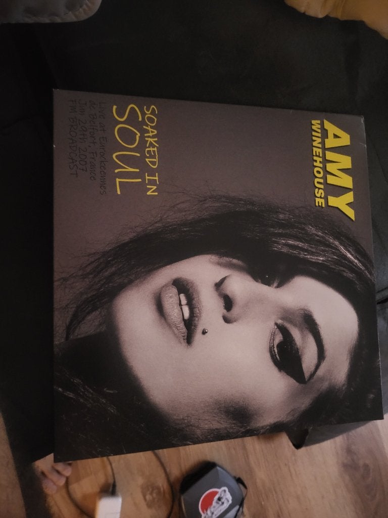 Amy Winehouse - Soaked in Soul, Ophalen, LP, Zo goed als nieuw, 12 inch