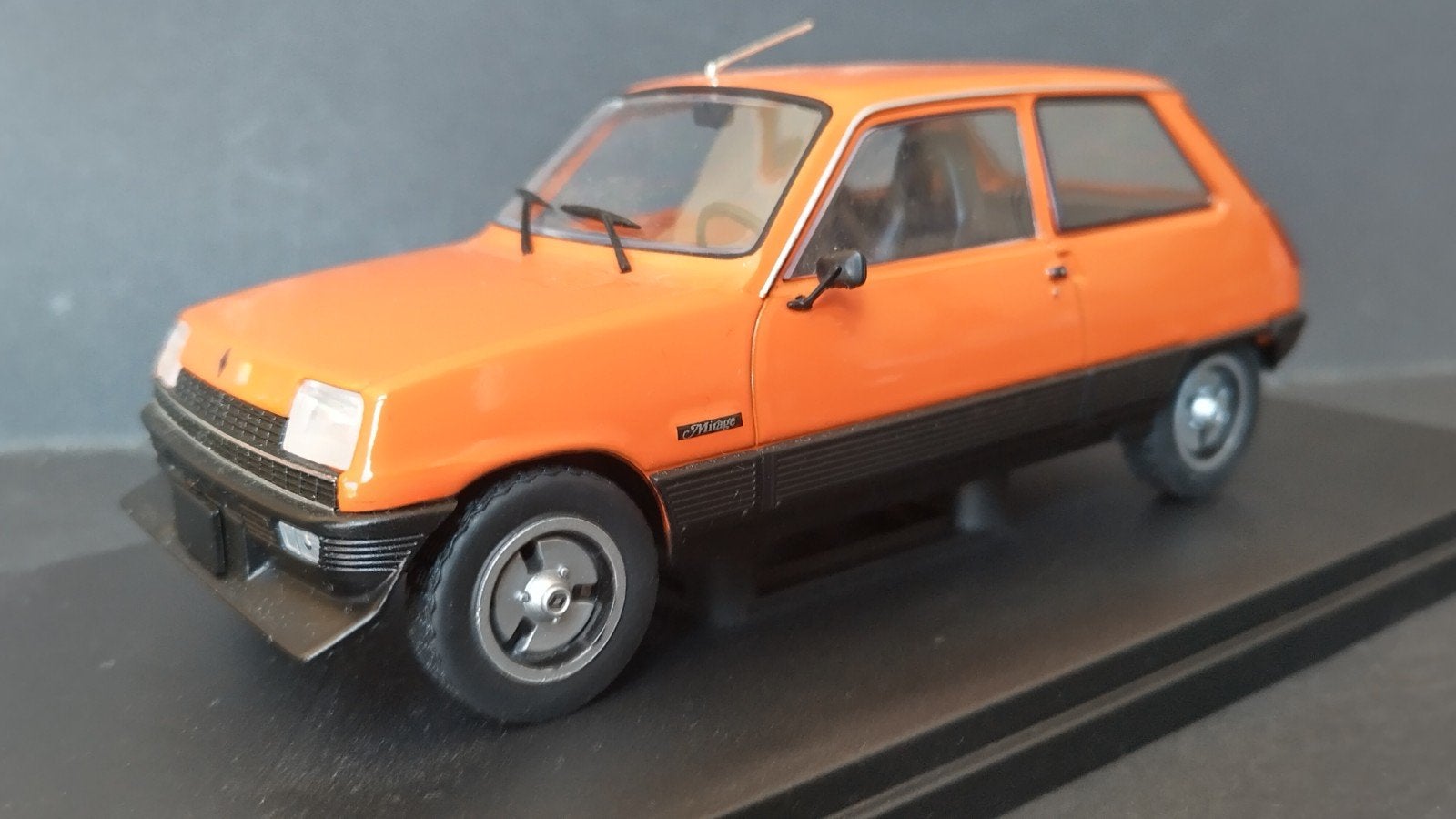 Renault 5 R5 Mirage 1:24 Atlas Pol, Hobby en Vrije tijd, Modelauto's | 1:24, Overige merken, Auto, Verzenden, .