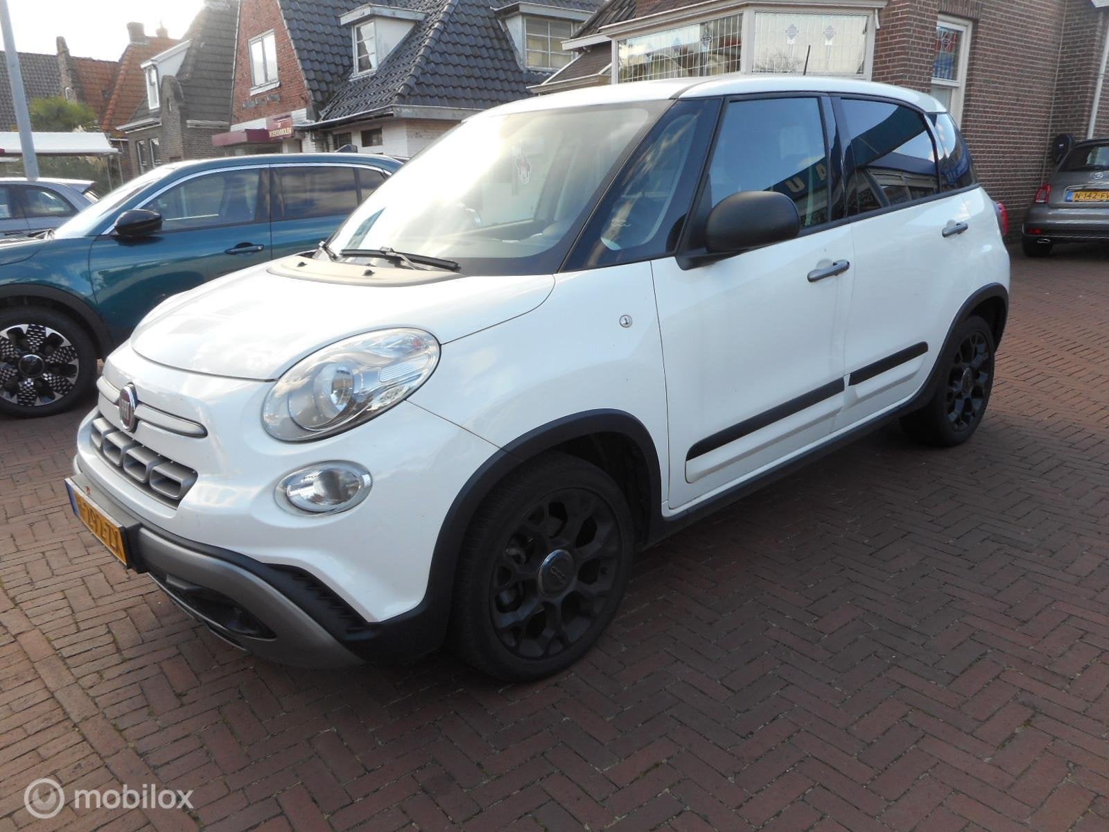 Fiat 500 L TwinAir Turbo 105 CityCross 7"-SCHERM MET CARPLAY, Auto's, Fiat, Gebruikt, Euro 6, Wit, 1245 kg