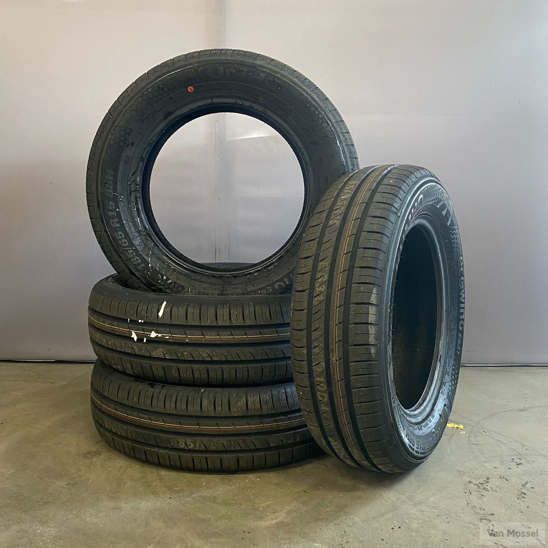 Kumho Ecowing ES31 185/65/R15 88H, Gebruikt, 15 inch, -, -