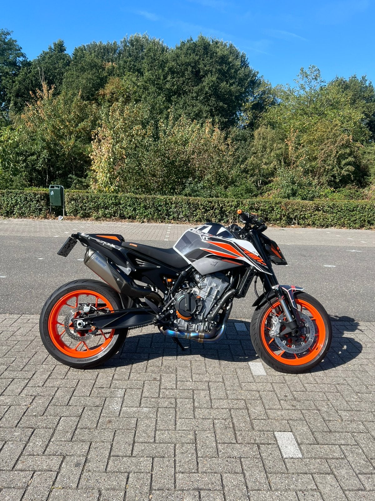 Ktm duke 790, Sportuitlaat, 2 cilinders, Motorrijbewijs A, Particulier